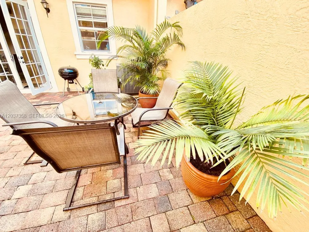 753 Dakota Dr Jupiter, FL 33458