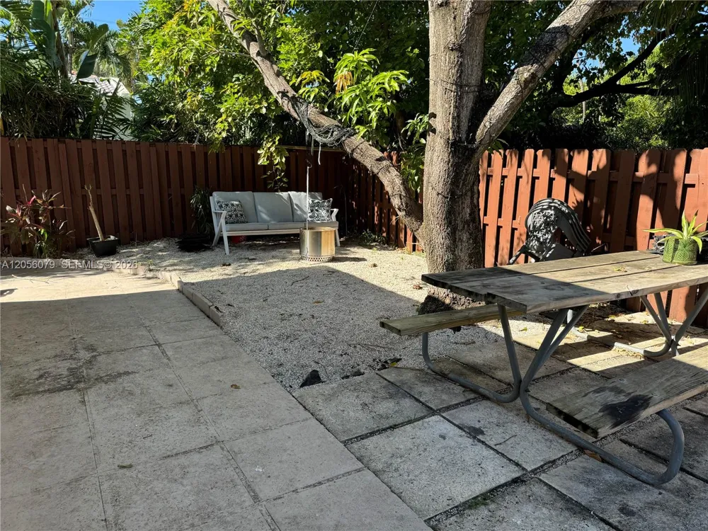 409 91st St Surfside, FL 33154