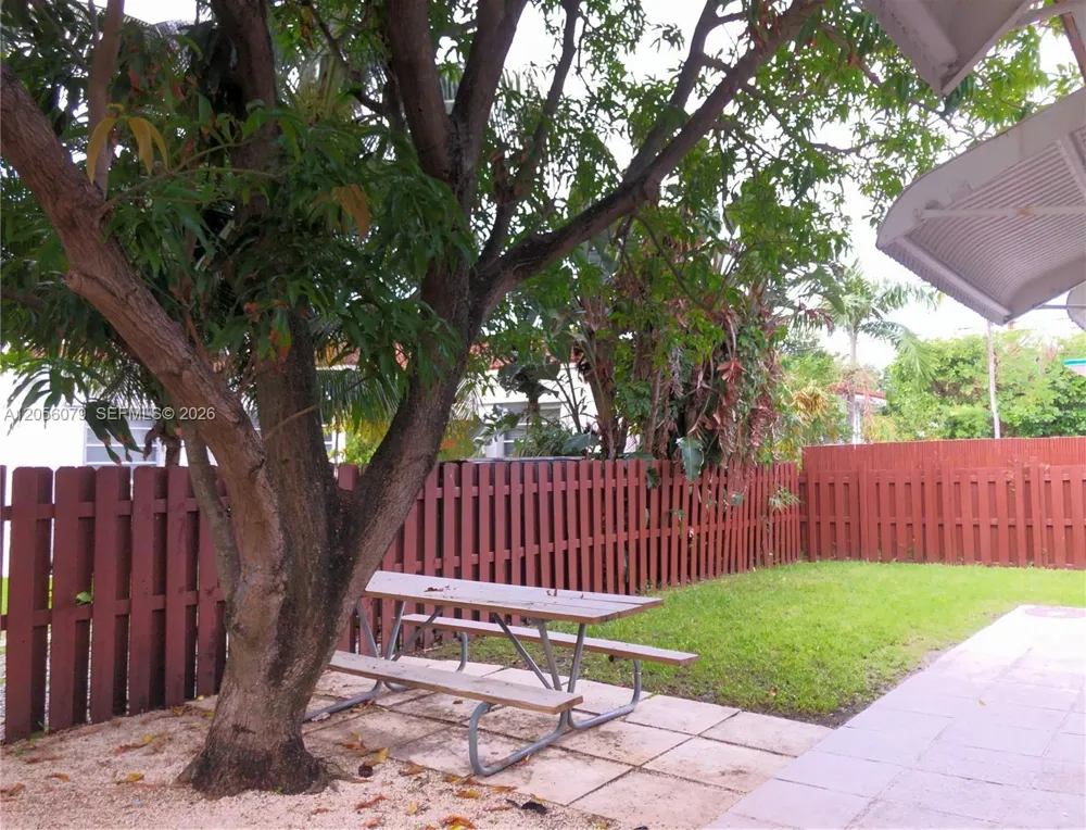 409 91st St Surfside, FL 33154