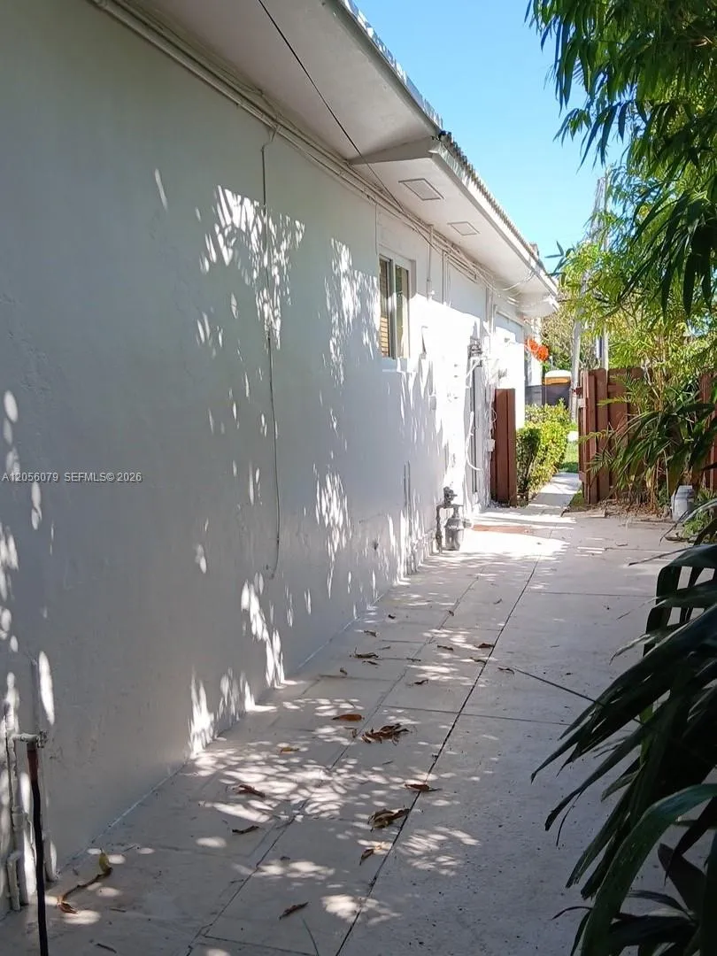 409 91st St Surfside, FL 33154