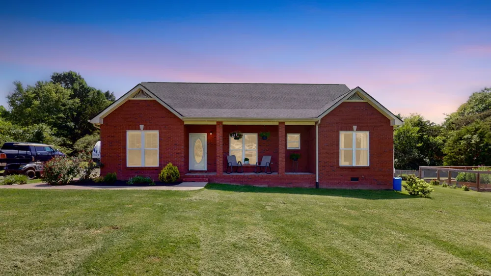 7270 Twelve Corners Rd Lascassas, TN 37085