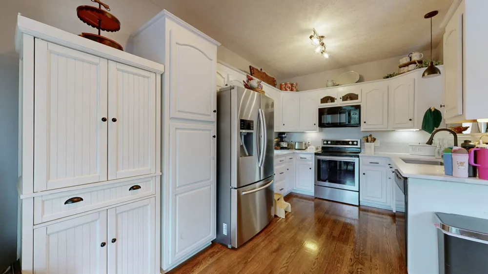 7270 Twelve Corners Rd Lascassas, TN 37085