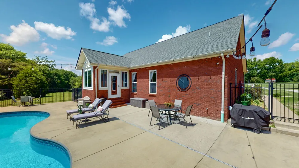 7270 Twelve Corners Rd Lascassas, TN 37085