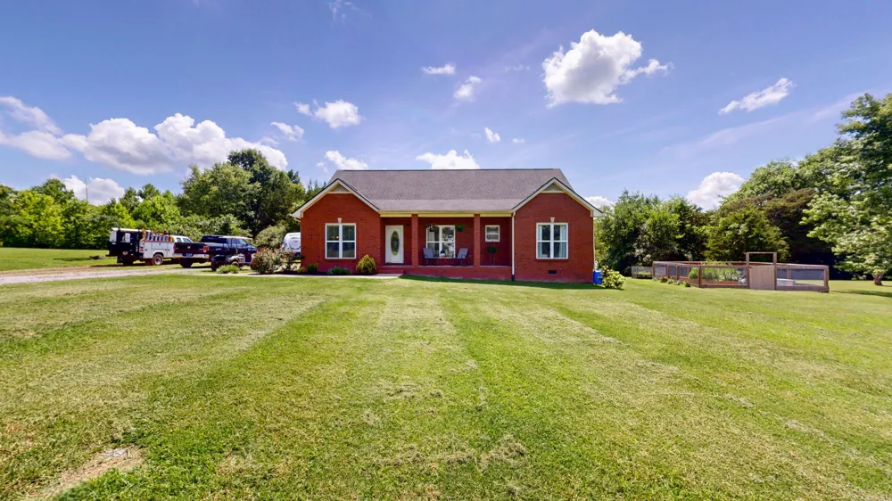 7270 Twelve Corners Rd Lascassas, TN 37085