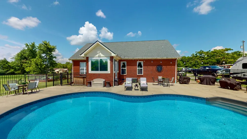 7270 Twelve Corners Rd Lascassas, TN 37085