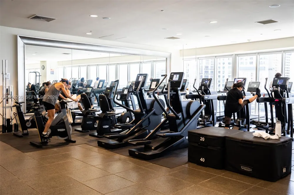 495 Brickell Ave #4205 Miami, FL 33131