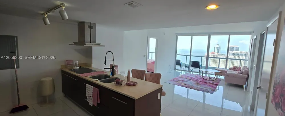 495 Brickell Ave #4205 Miami, FL 33131