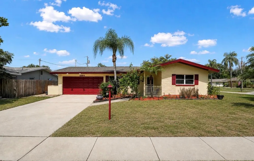 1564 SANTA MONICA DRIVE Dunedin, FL 34698