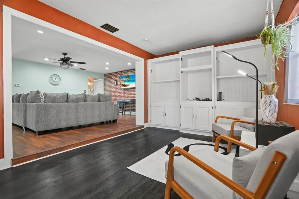1564 SANTA MONICA DRIVE Dunedin, FL 34698
