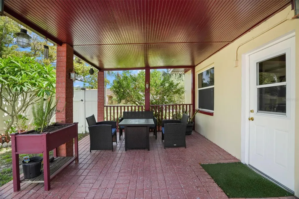1564 SANTA MONICA DRIVE Dunedin, FL 34698