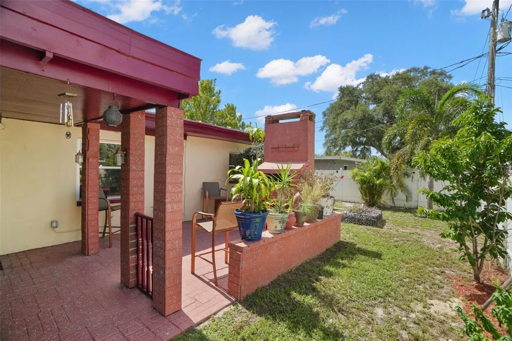 1564 SANTA MONICA DRIVE Dunedin, FL 34698