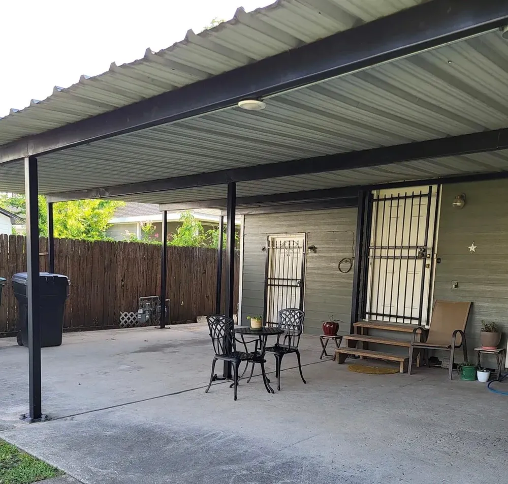 924 Kelley Street Houston, TX 77009