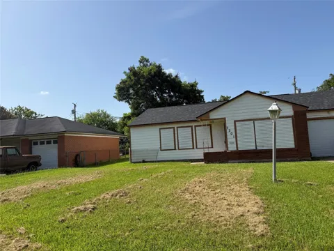 7301 Hummingbird Lane