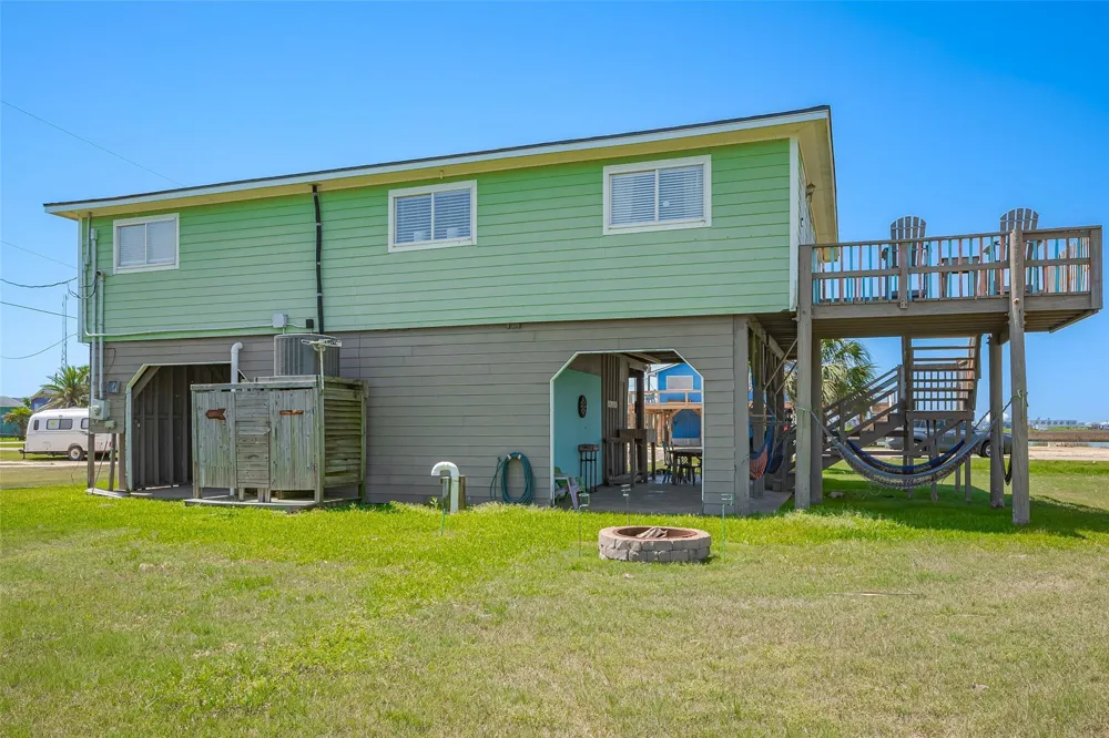 510 Oyster Street Surfside Beach, TX 77541