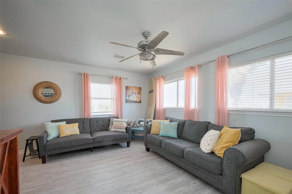 510 Oyster Street Surfside Beach, TX 77541