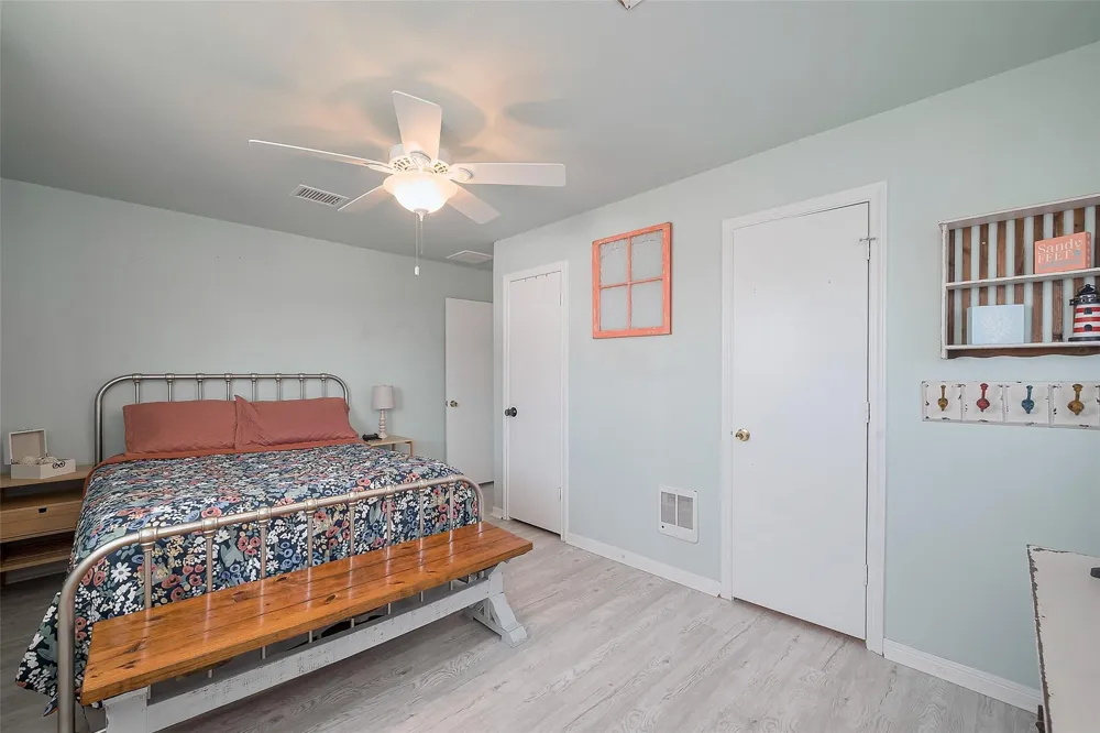 510 Oyster Street Surfside Beach, TX 77541
