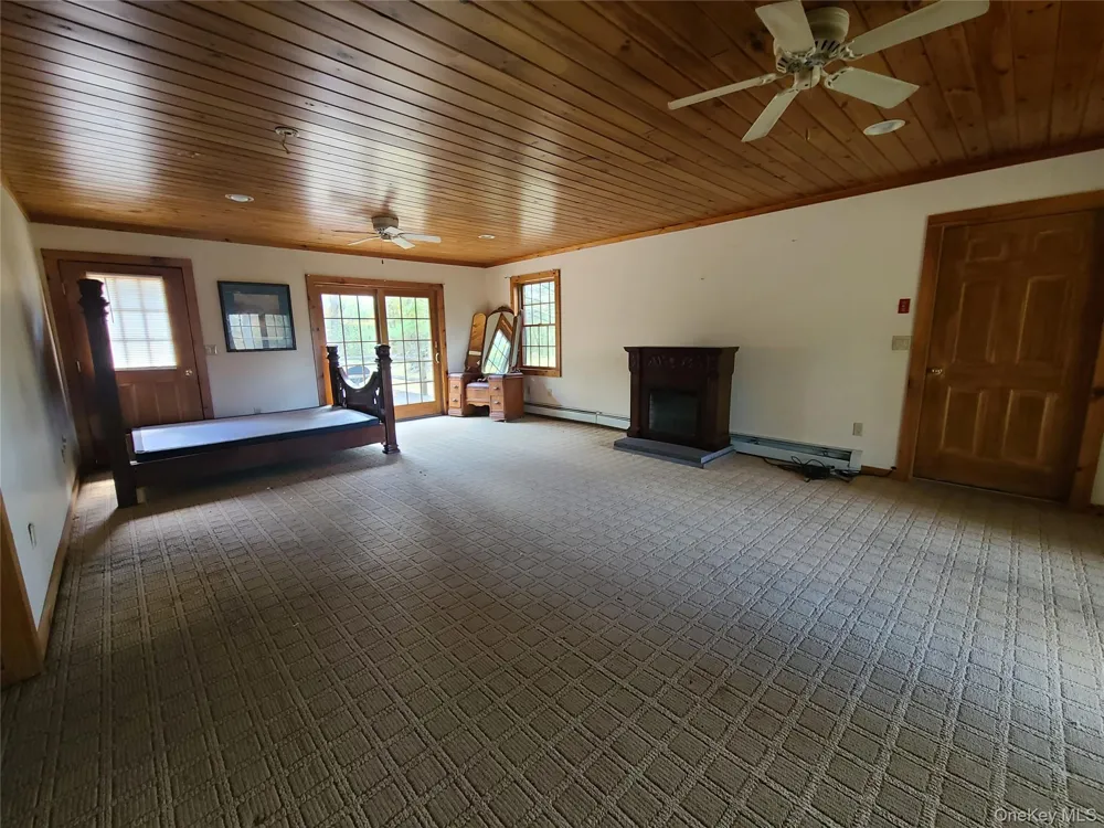 118 Hilltop Road Monticello, NY 12701