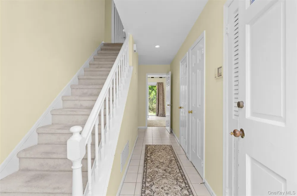 570 Hampton Road #31 Southampton, NY 11968