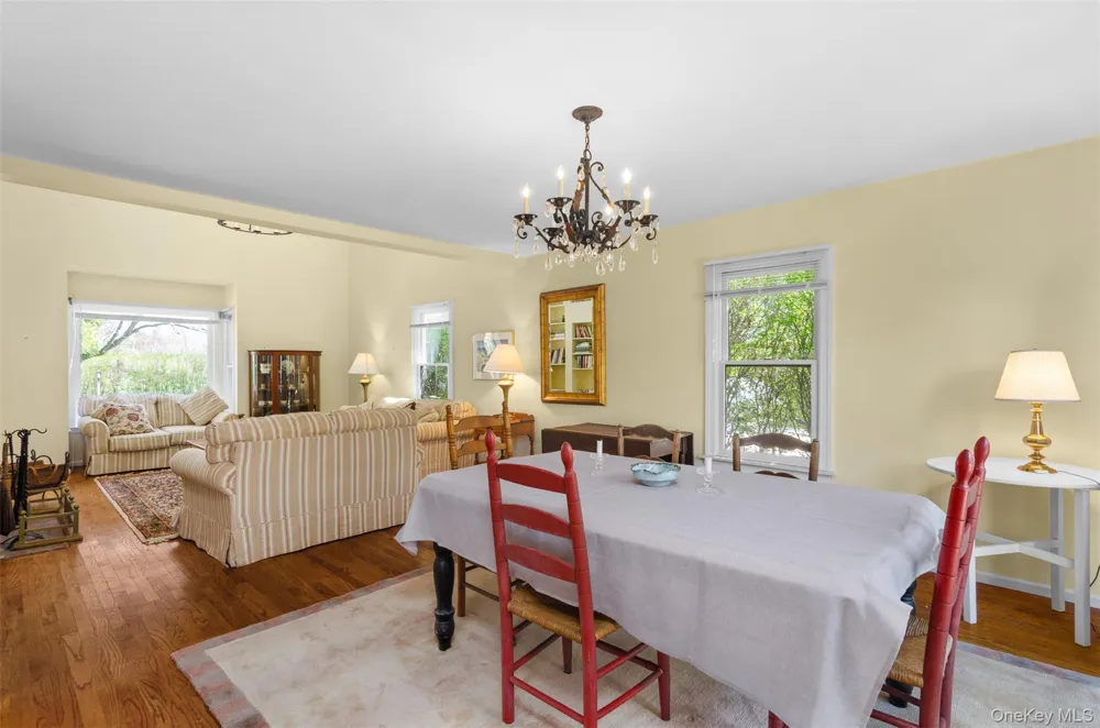 570 Hampton Road #31 Southampton, NY 11968