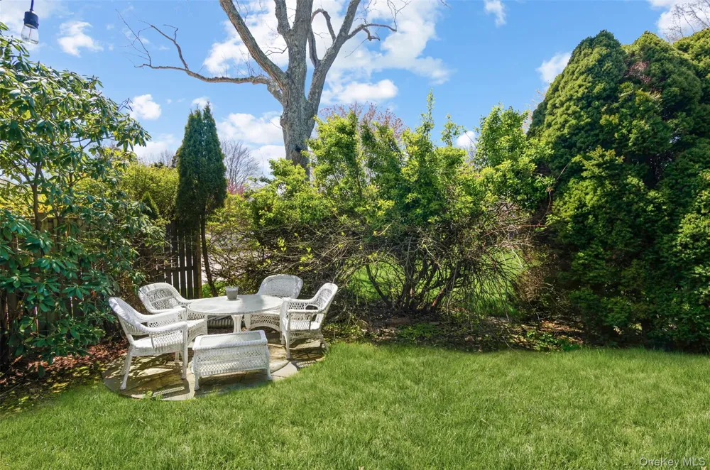 570 Hampton Road #31 Southampton, NY 11968