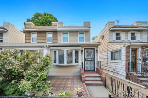 1536 E 51st Street