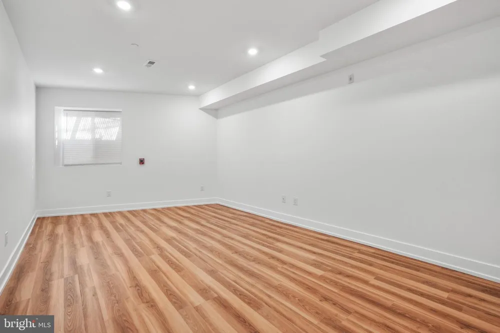 2325 GERMANTOWN AVENUE #1 Philadelphia, PA 19133