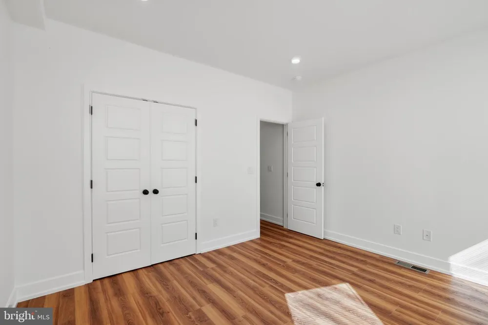 2325 GERMANTOWN AVENUE #1 Philadelphia, PA 19133