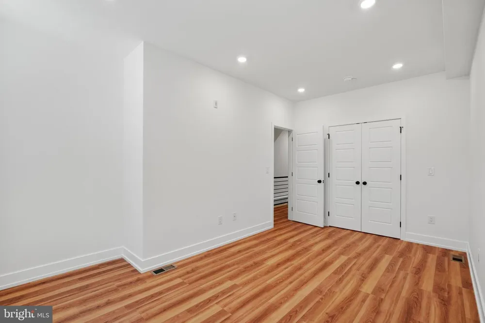 2325 GERMANTOWN AVENUE #1 Philadelphia, PA 19133