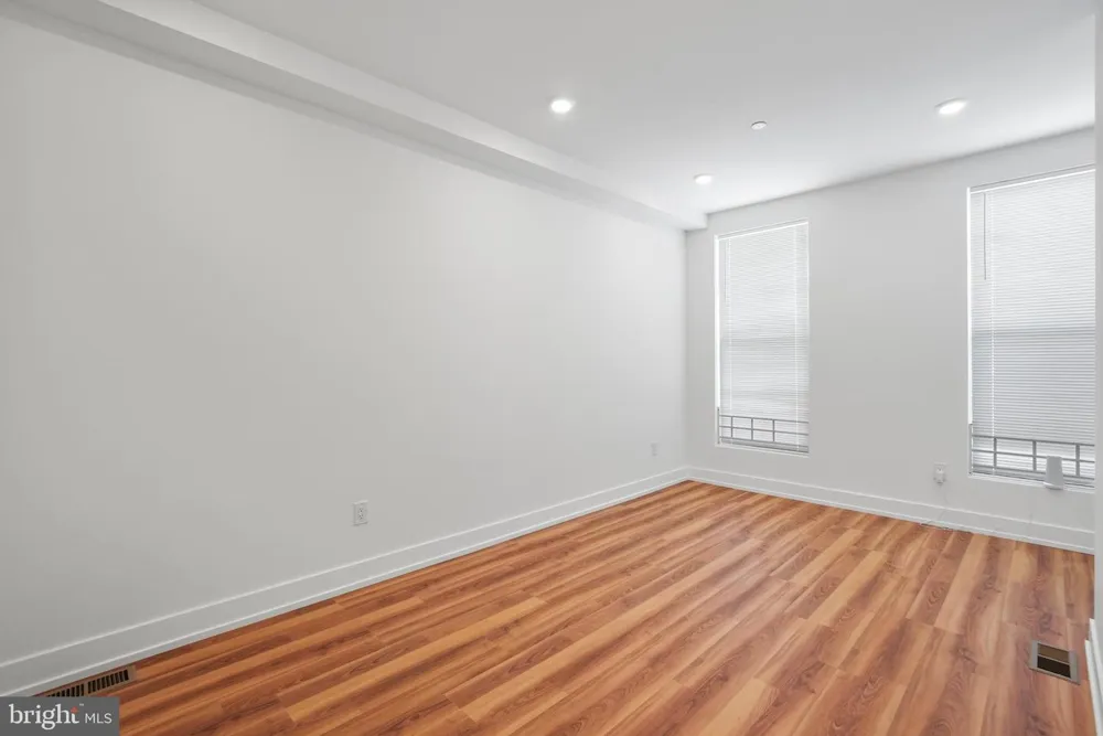 2325 GERMANTOWN AVENUE #1 Philadelphia, PA 19133