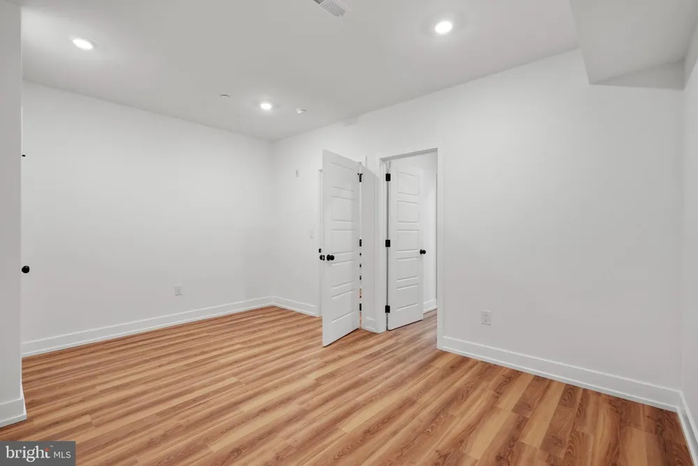 2325 GERMANTOWN AVENUE #1 Philadelphia, PA 19133