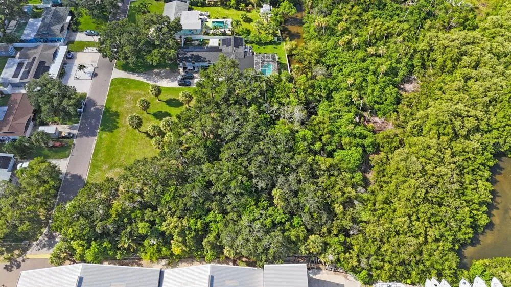 145TH LANE Largo, FL 33774