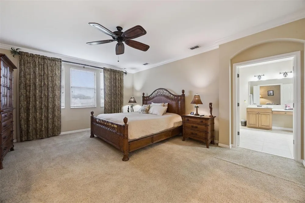 11942 SHELTERING PINE DRIVE Orlando, FL 32836