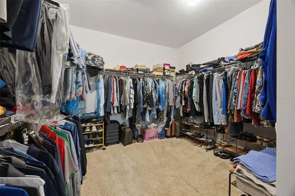 11942 SHELTERING PINE DRIVE Orlando, FL 32836