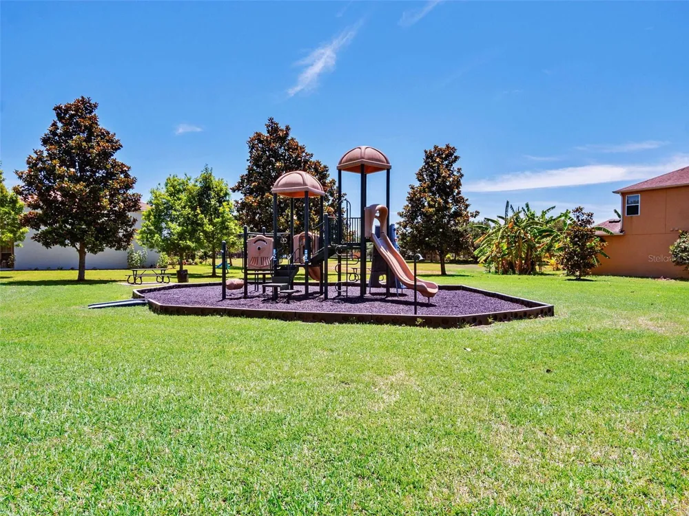 11942 SHELTERING PINE DRIVE Orlando, FL 32836