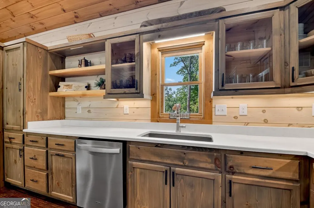 558 Tipton Springs RD Morganton, GA 30560