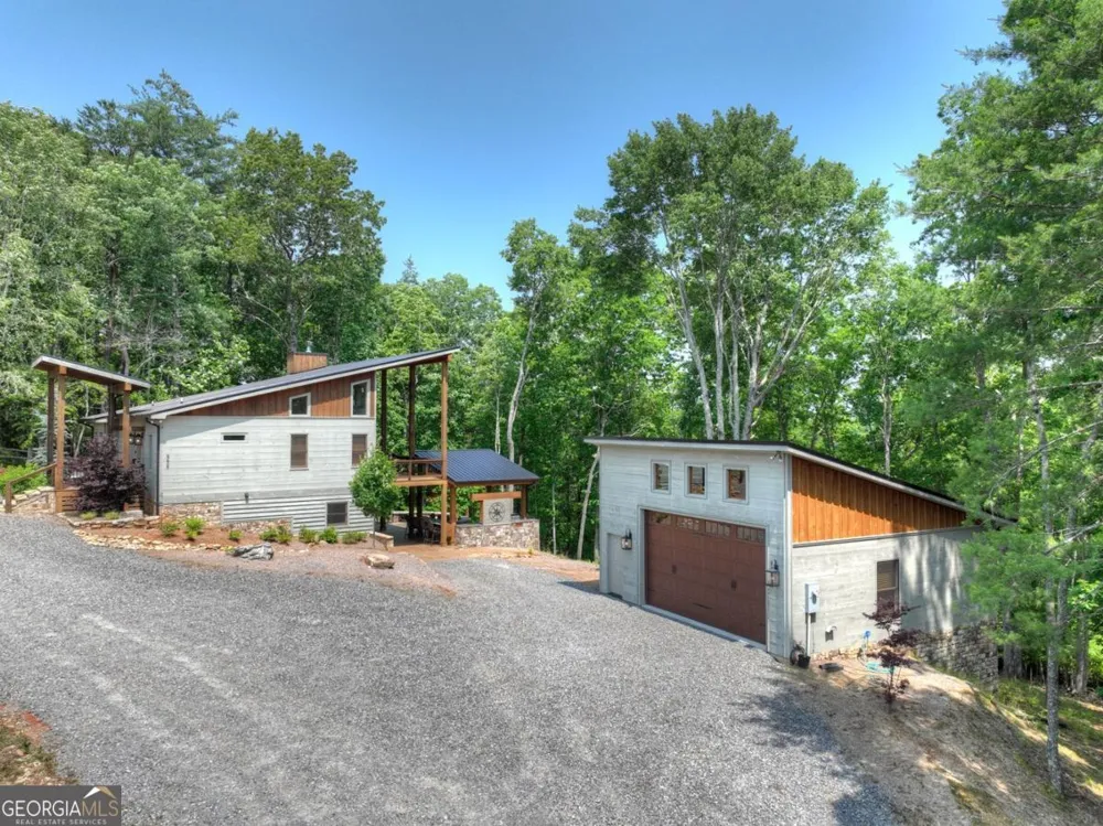 558 Tipton Springs RD Morganton, GA 30560