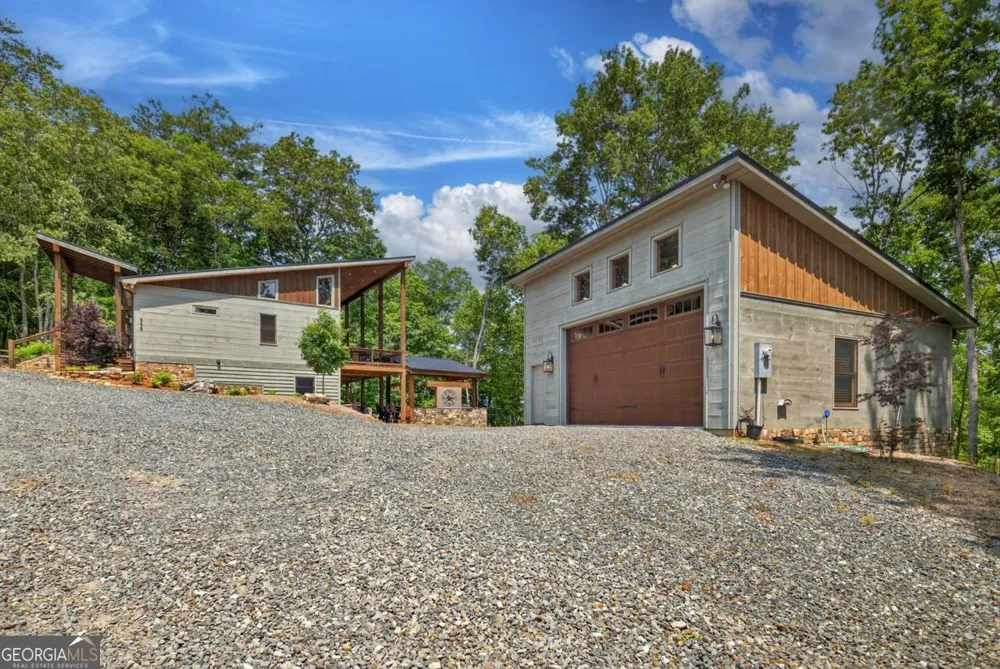 558 Tipton Springs RD Morganton, GA 30560