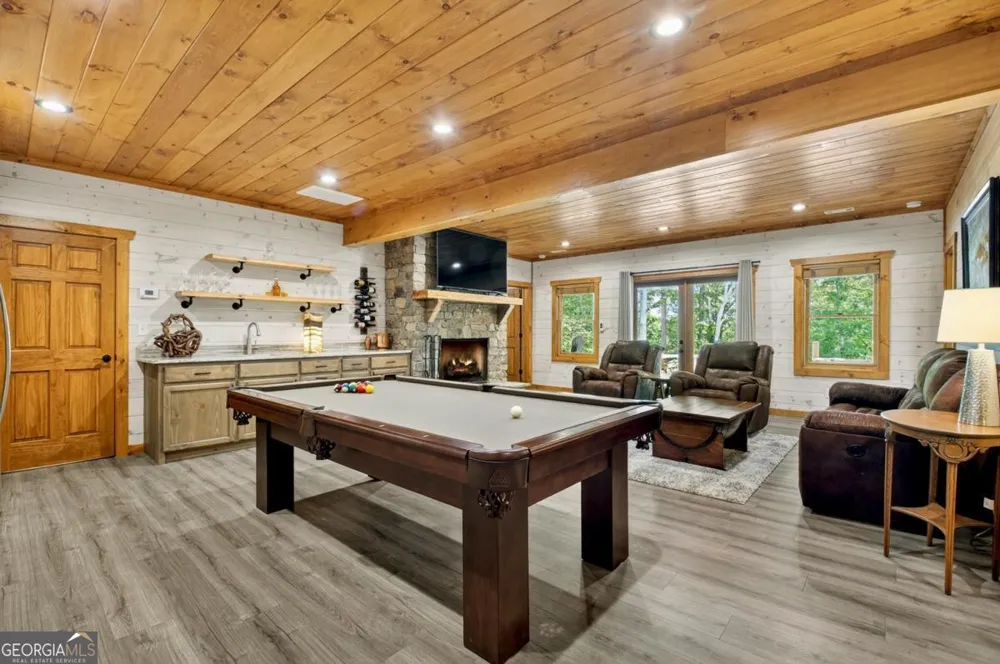558 Tipton Springs RD Morganton, GA 30560