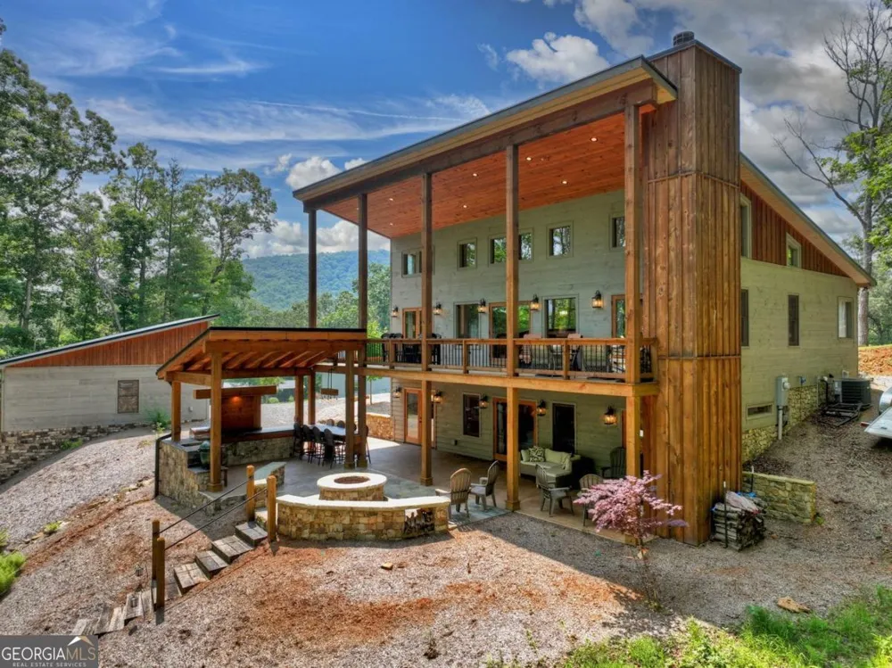 558 Tipton Springs RD Morganton, GA 30560