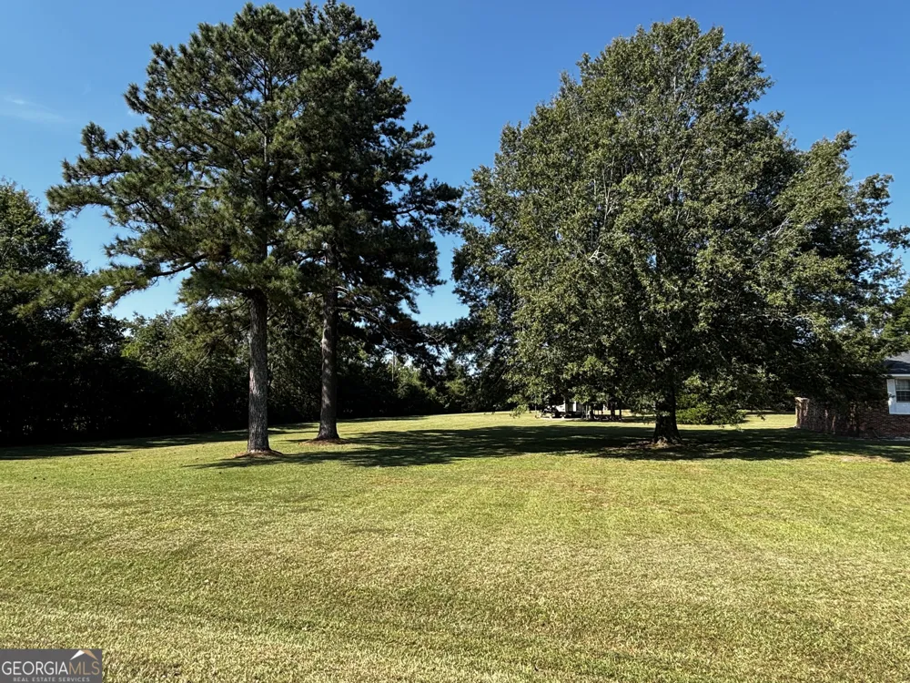 207 Old Thomson RD Wrens, GA 30833