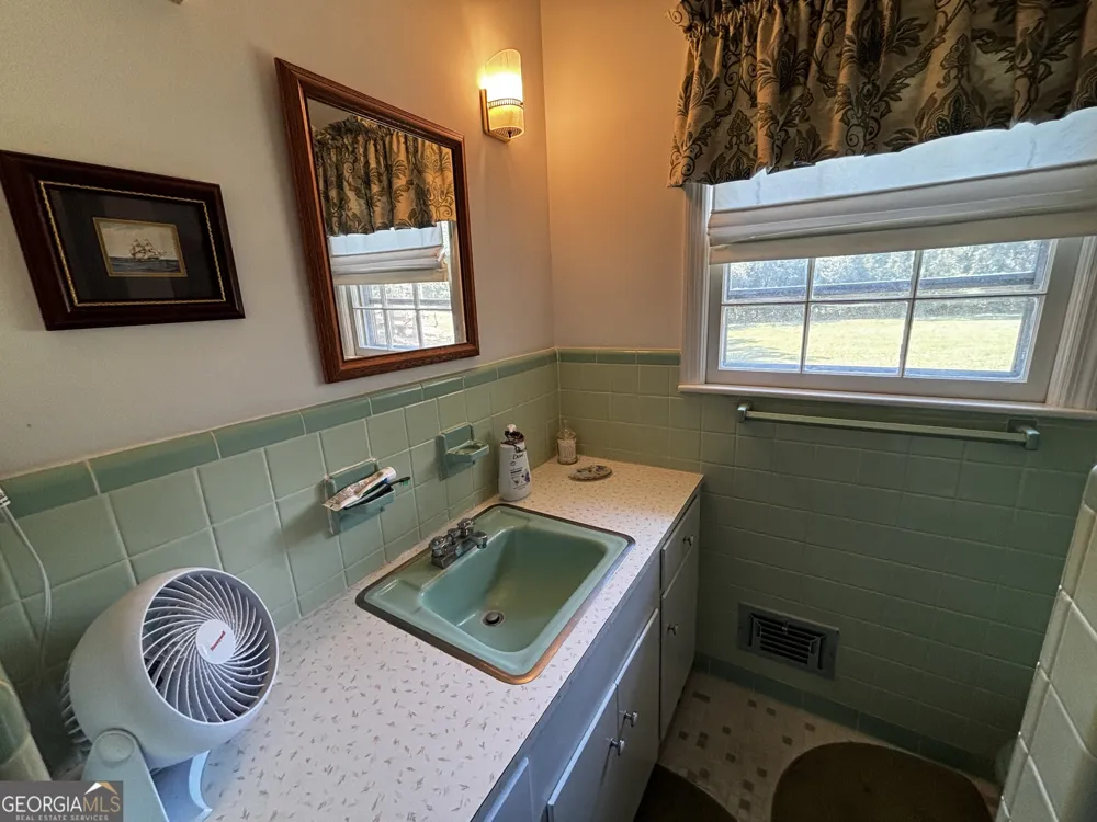 207 Old Thomson RD Wrens, GA 30833
