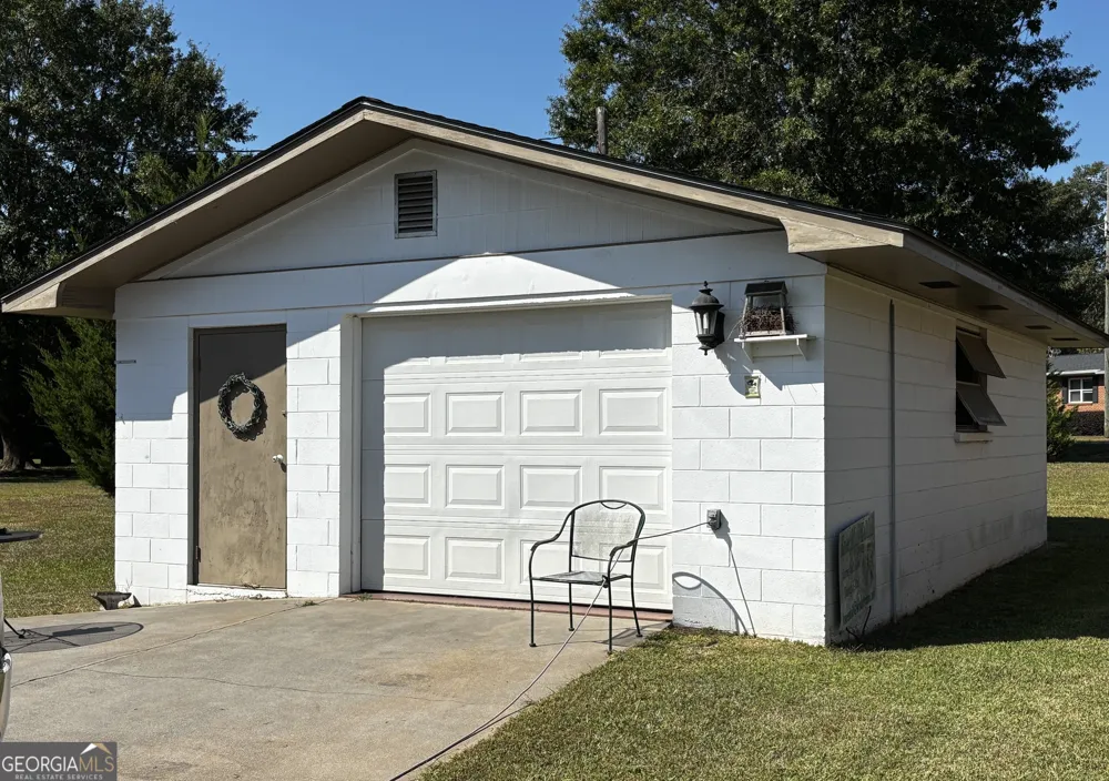 207 Old Thomson RD Wrens, GA 30833