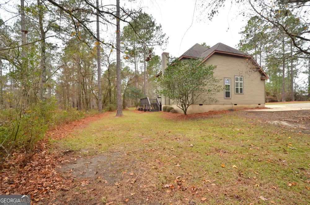 438 Highland Lakes DR Eastman, GA 31023