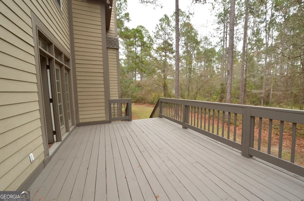 438 Highland Lakes DR Eastman, GA 31023