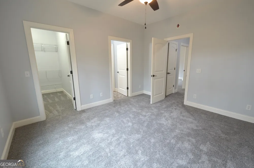 438 Highland Lakes DR Eastman, GA 31023