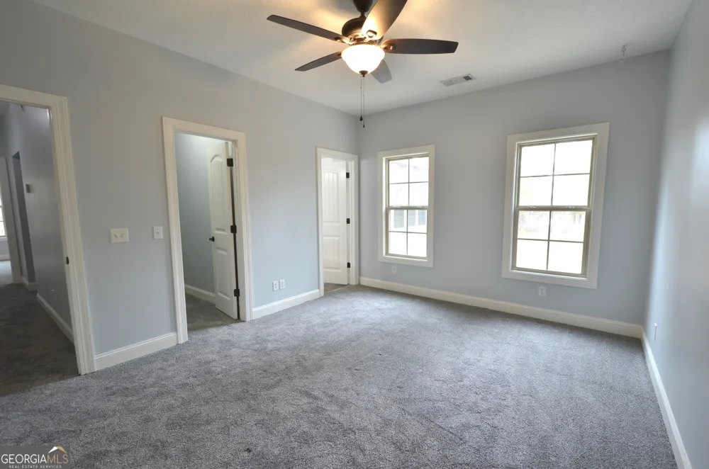 438 Highland Lakes DR Eastman, GA 31023