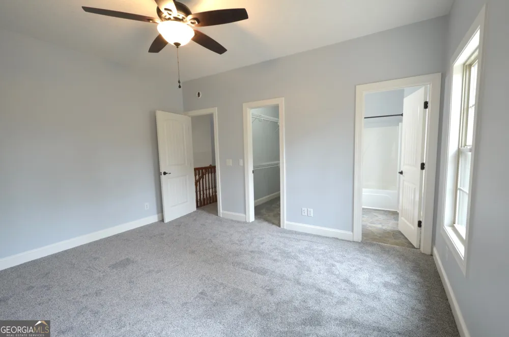 438 Highland Lakes DR Eastman, GA 31023