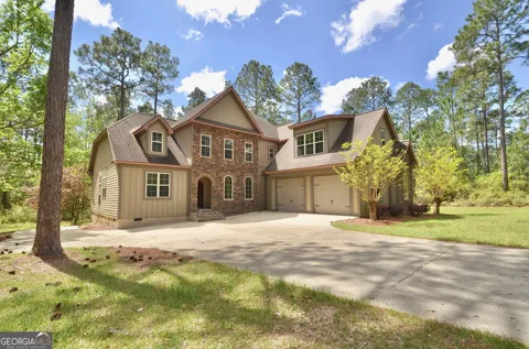 438 Highland Lakes DR