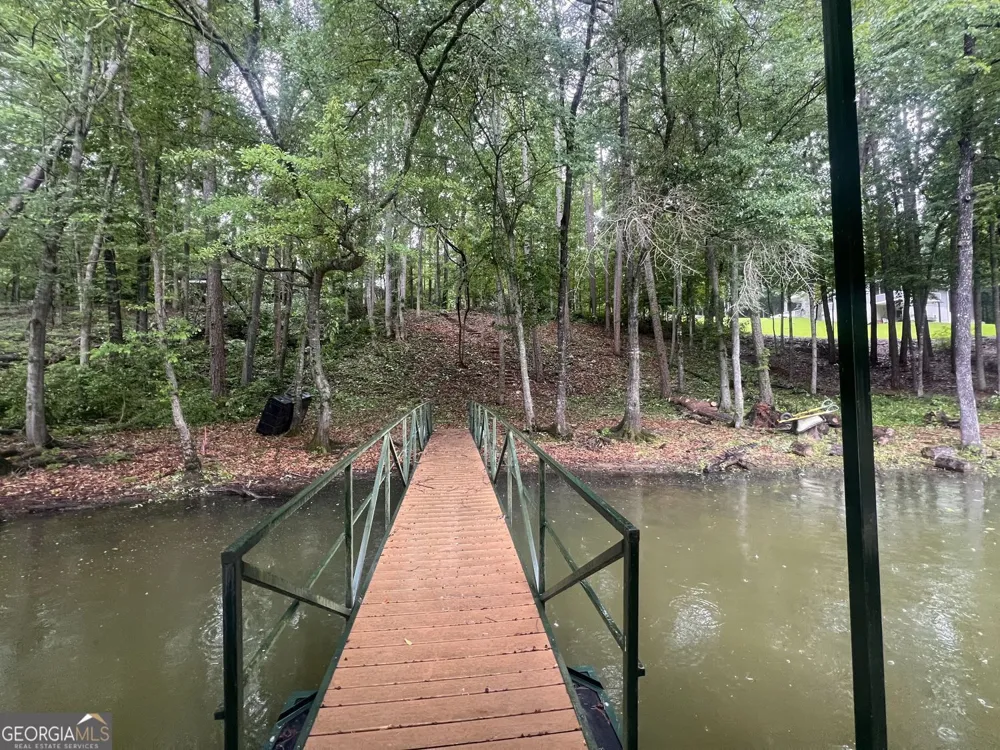 410 Lakeside Hills RD Martin, GA 30557