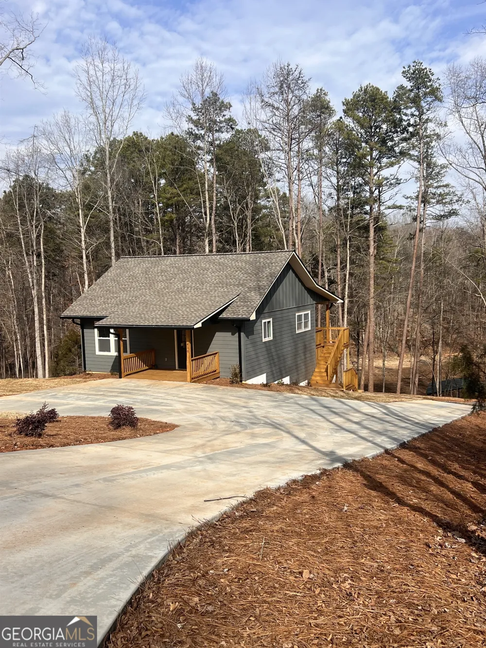 410 Lakeside Hills RD Martin, GA 30557